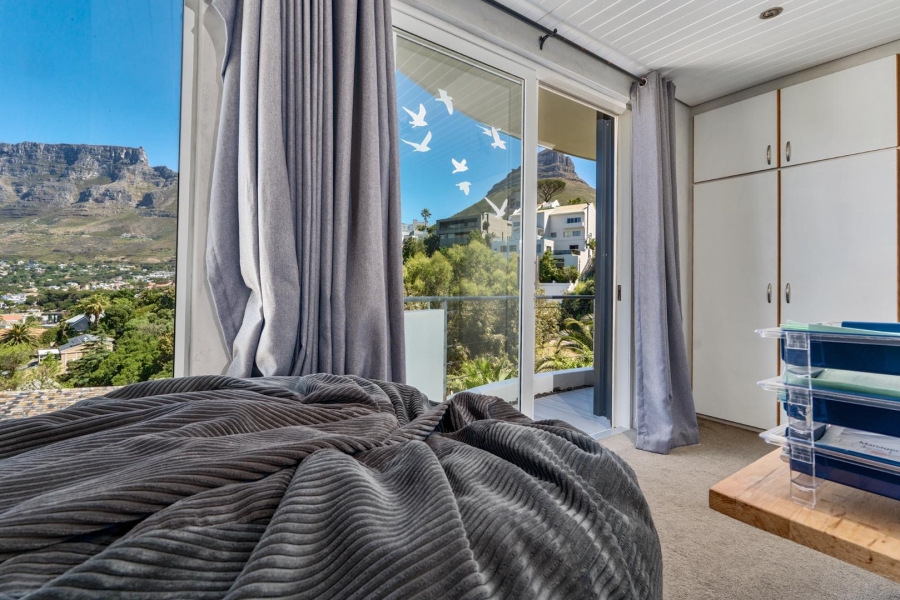 4 Bedroom Property for Sale in Tamboerskloof Western Cape